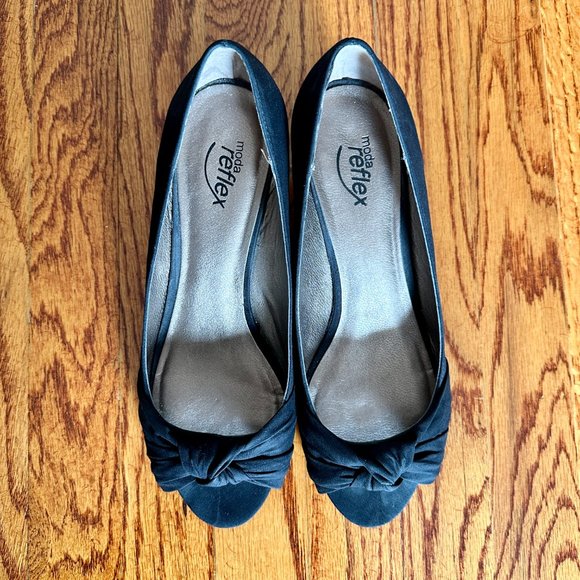 Moda Reflex Grace Black Wedge Pump - Picture 7 of 8